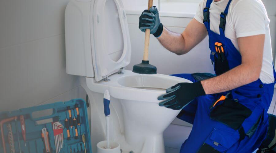 Professional septic pumping service in Petersburg, ND